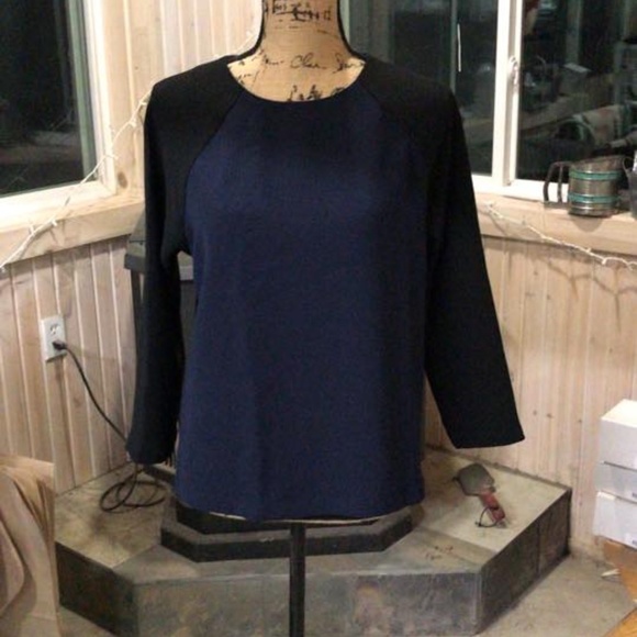 J. Crew 3/4 Sleeve Blouse Size 2 BB1022 - Picture 1 of 2